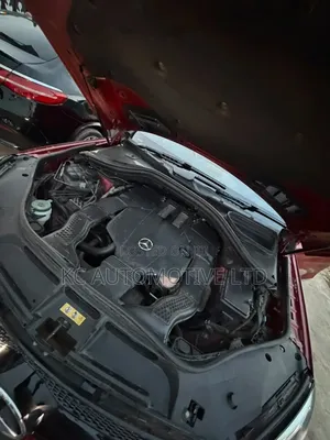 Mercedes-Benz GLE-Class 2016 Red