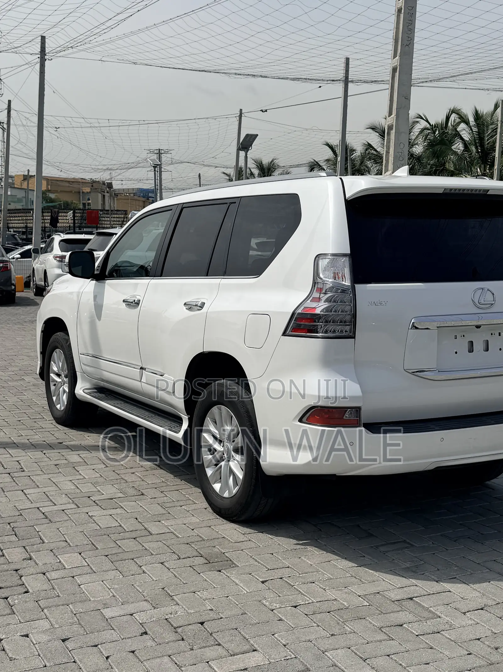 Lexus GX 460 Base 2018 White