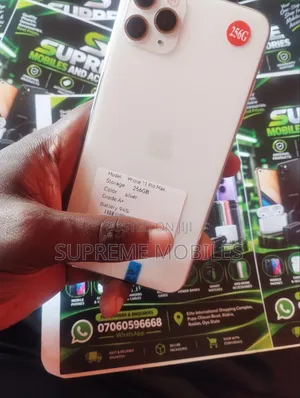 New Apple iPhone 11 Pro Max 256 GB White