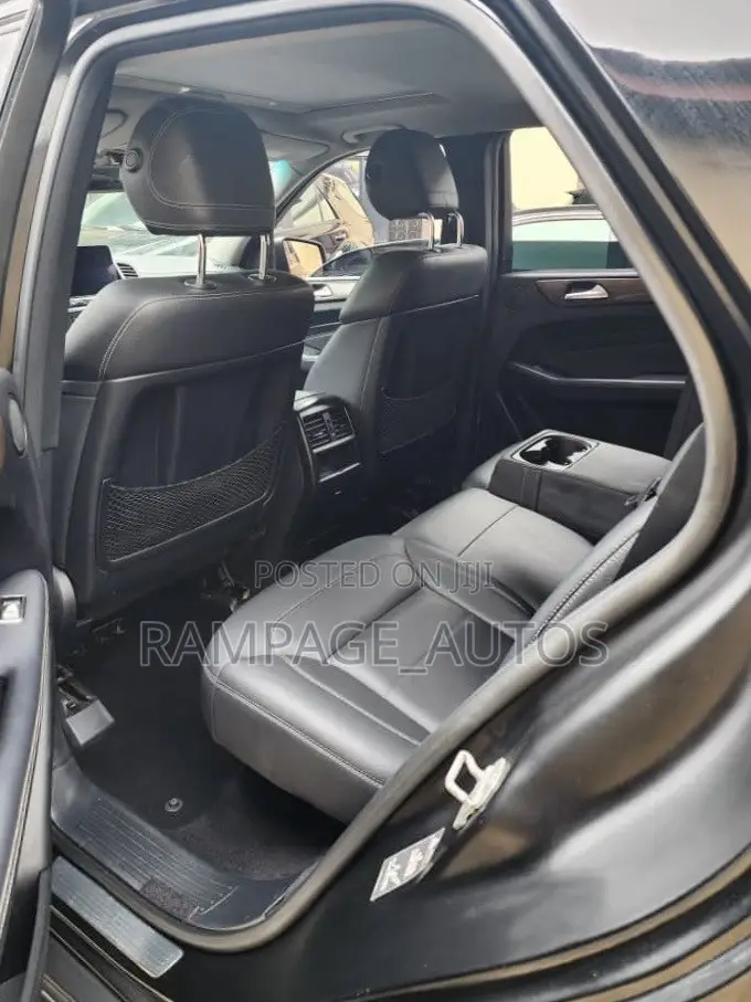 Mercedes-Benz M Class 2013 Black