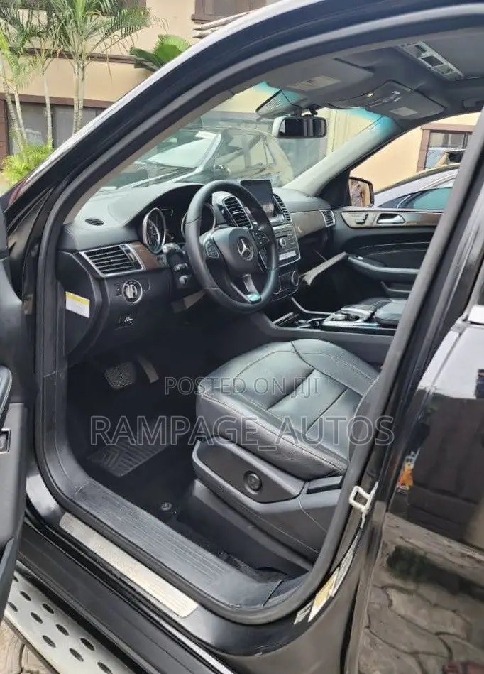 Mercedes-Benz M Class 2013 Black