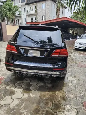 Mercedes-Benz M Class 2013 Black