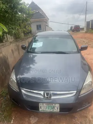 Honda Accord 2005 Gray