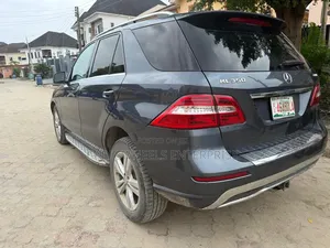 Mercedes-Benz M Class ML 350 4Matic 2013 Gray