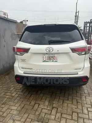 Toyota Highlander 2015 White