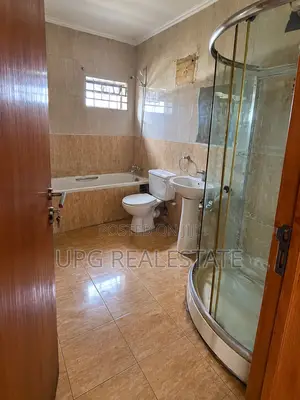 Semi-Detached Duplex for Commercial Use