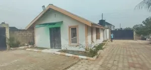 2 Bedroom Apartment to Let