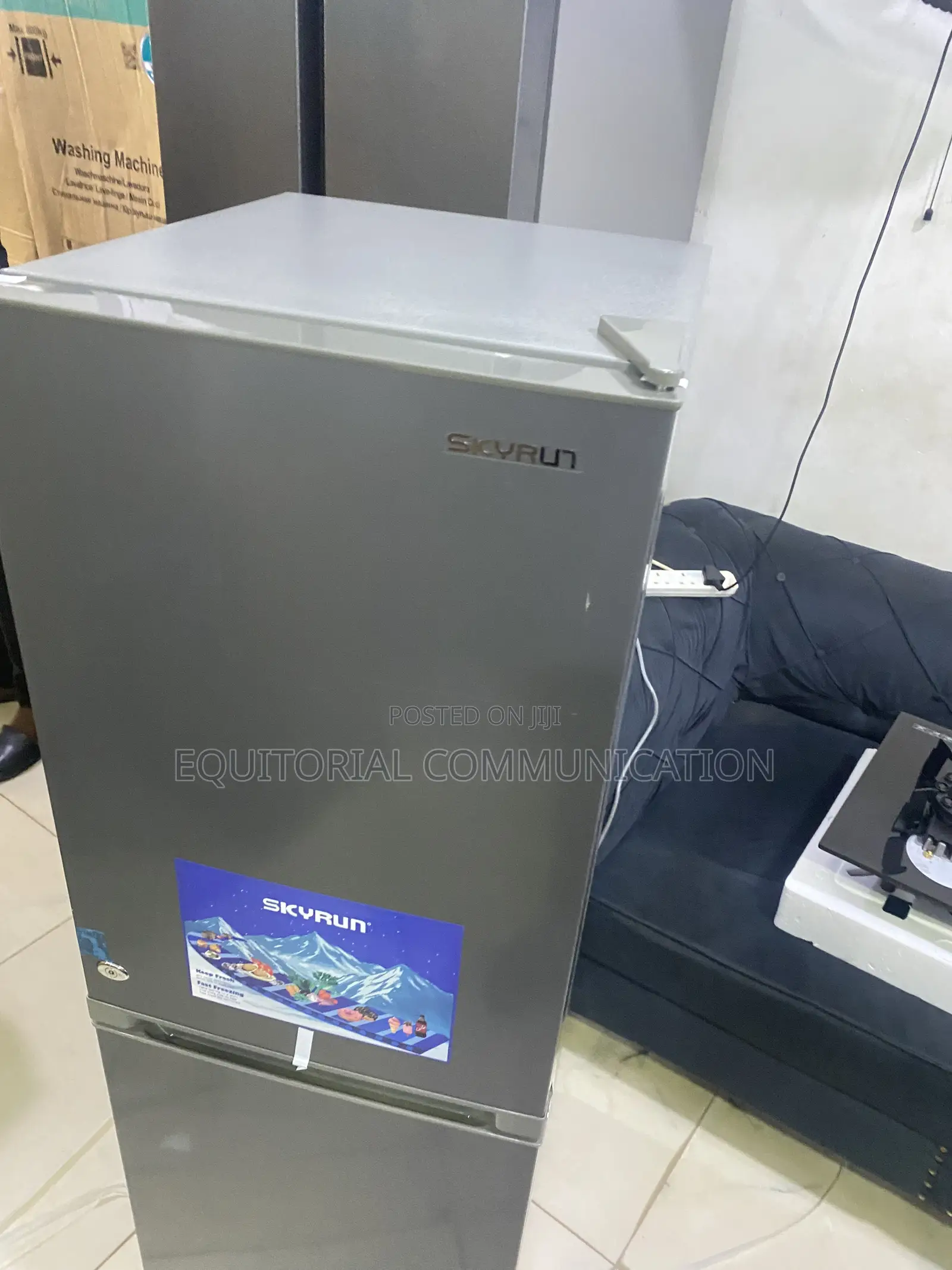 SKYRUN BCD-170K 170L Space-Efficient Bottom Freezer Fridge