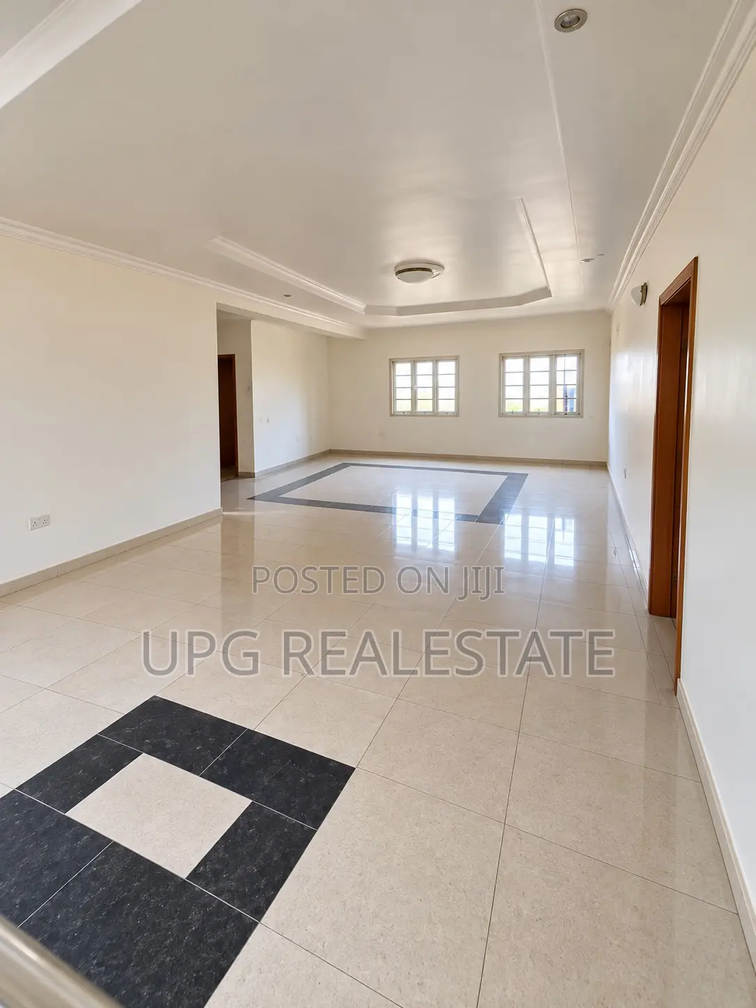 Semi-Detached Duplex for Commercial Use