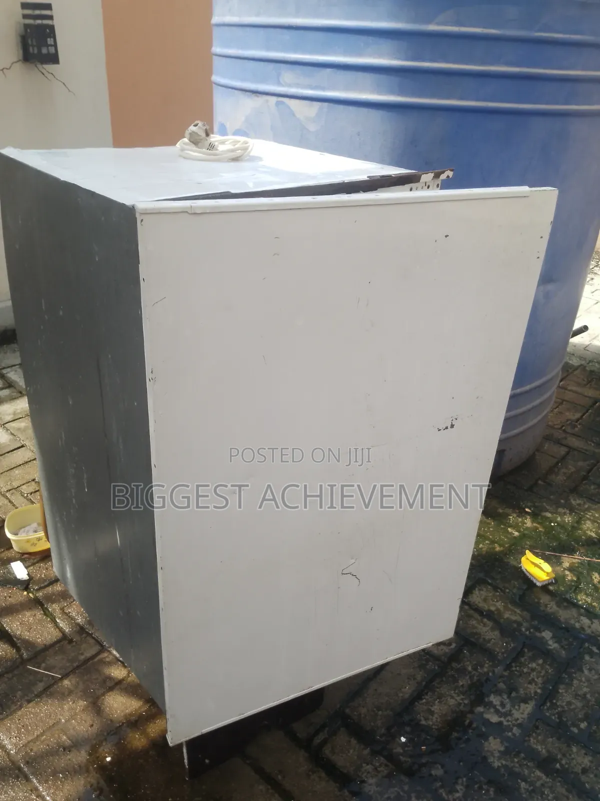 Standing Freezer