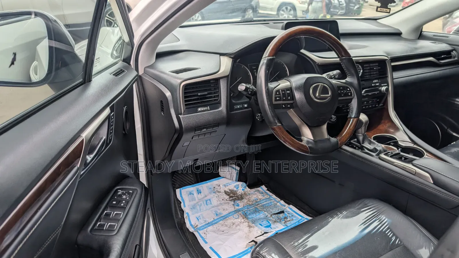 Lexus RX 350 AWD 2017 White