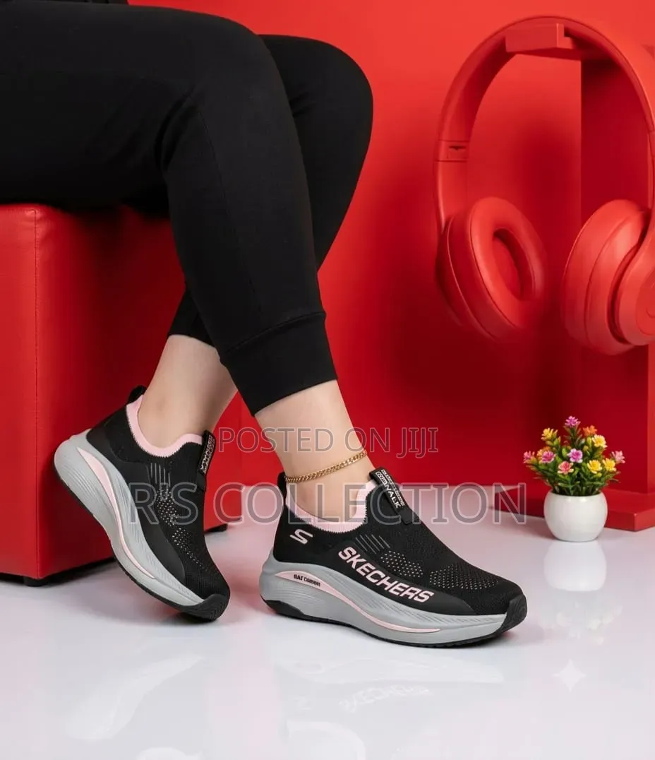 Ladies Skechers