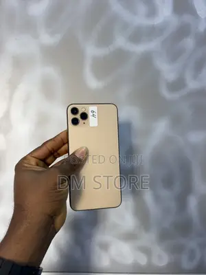 Apple iPhone 11 Pro Max 64 GB Gold