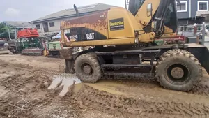 Premob Tyre Excavator for Leasing/Hiring