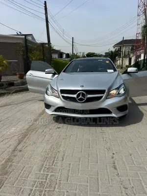 Mercedes-Benz E350 Base 4Matic Coupe AWD (3.5L 6cyl 7A) 2014 Silver
