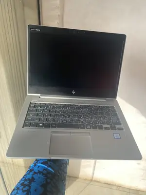Laptop HP EliteBook 830 G6 8GB Intel Core i3 SSD 256GB