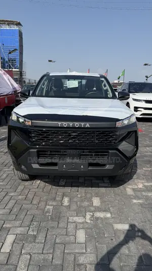 Toyota Hilux Active (Hybrid) 2026 Black