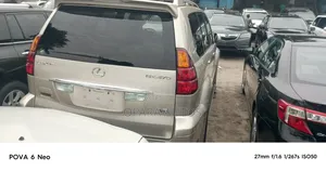 Lexus GX 470 Sport Utility 2006 Gold
