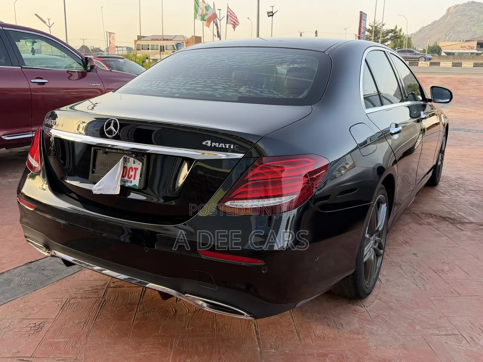 Mercedes-Benz E400 2018 Black