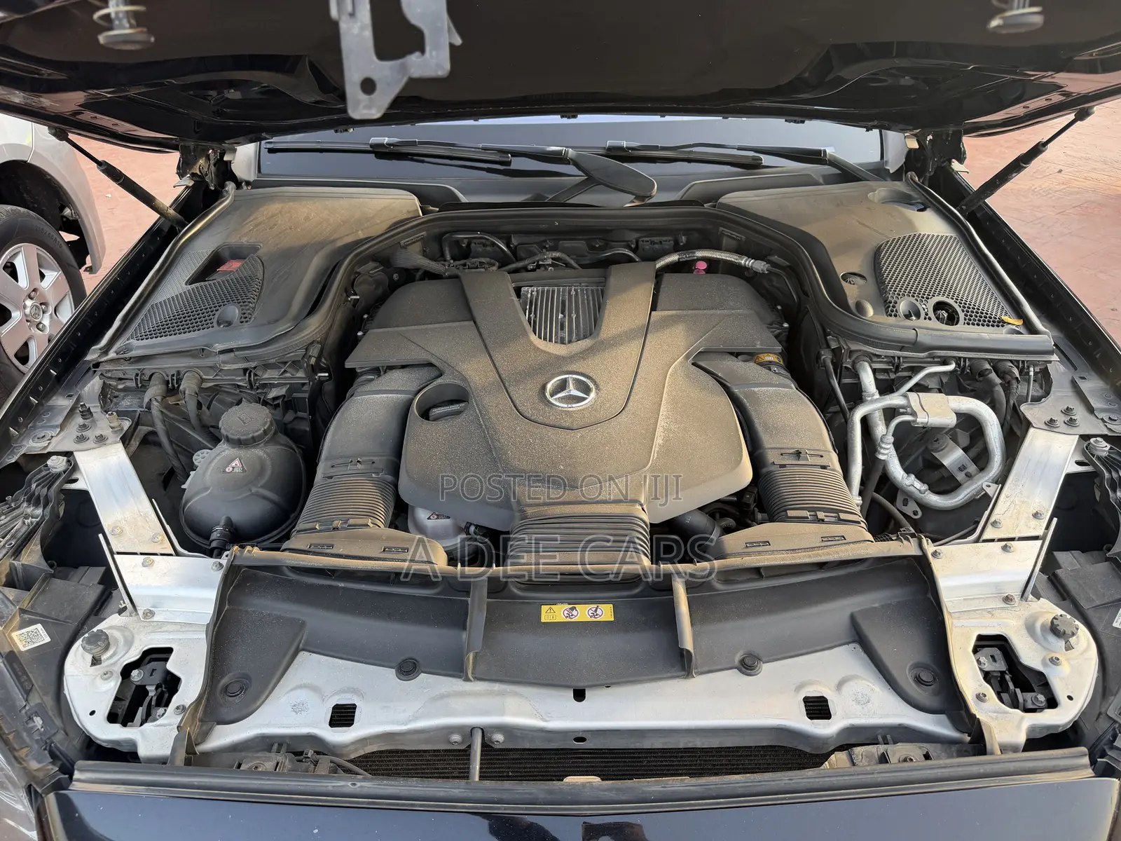 Mercedes-Benz E400 2018 Black