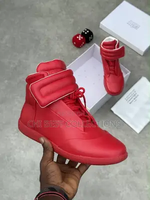 Latest Most Trending Maison Margiela Future Snks* /Id/- (Luxury )