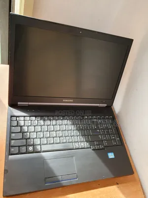 Laptop Samsung 4GB Intel Core i5 HDD 320GB