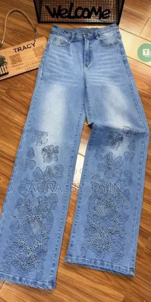 Ladies Baggy Jeans (Best Quality)