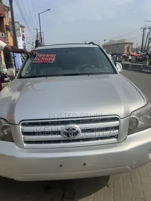 Toyota Highlander V6 4x4 2005 Silver