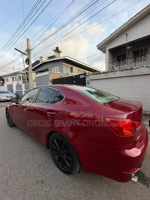 Lexus IS 250 2008 Red