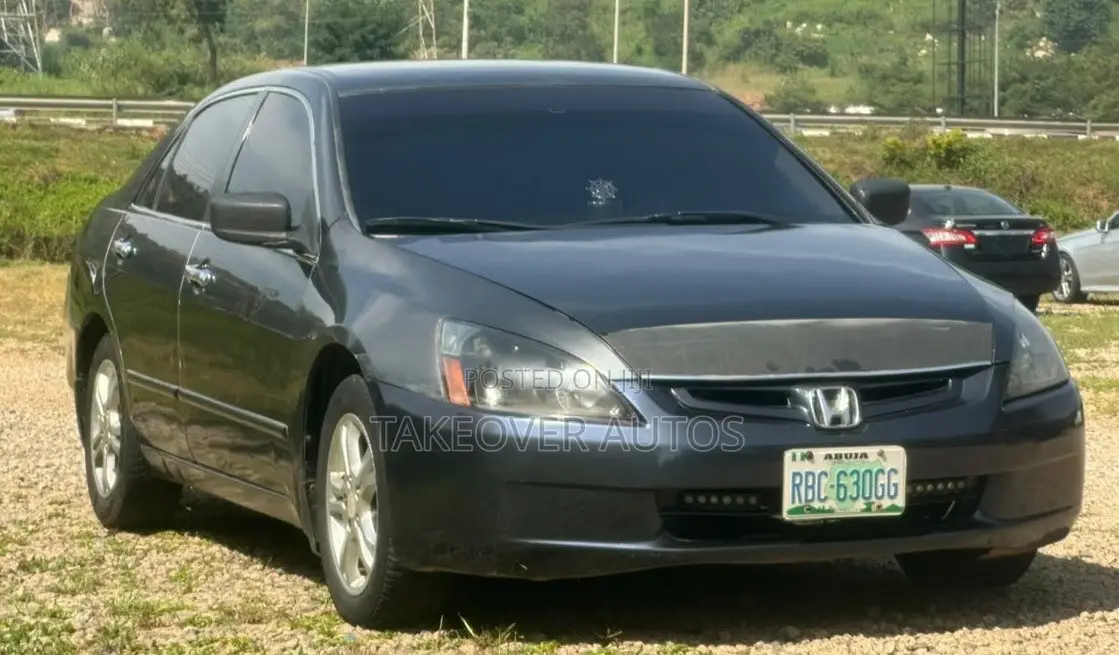 Honda Accord 2006 Gray