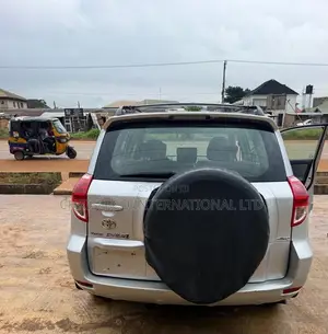 Toyota RAV4 2008 Silver