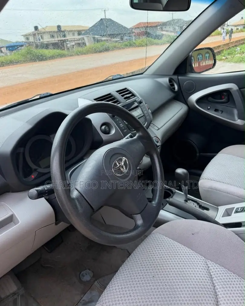 Toyota RAV4 2008 Silver