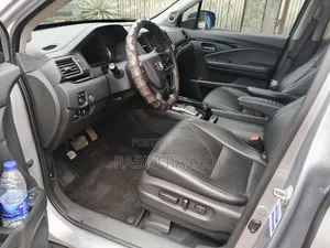 Honda Pilot 2019 Silver