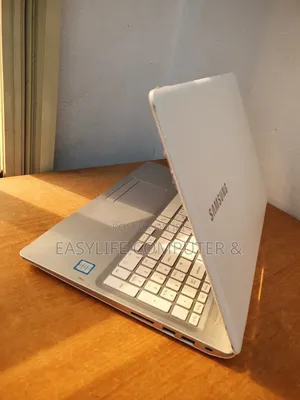 Laptop Samsung 4GB Intel Core i5 HDD 320GB