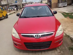 Hyundai Elantra 2009 Red