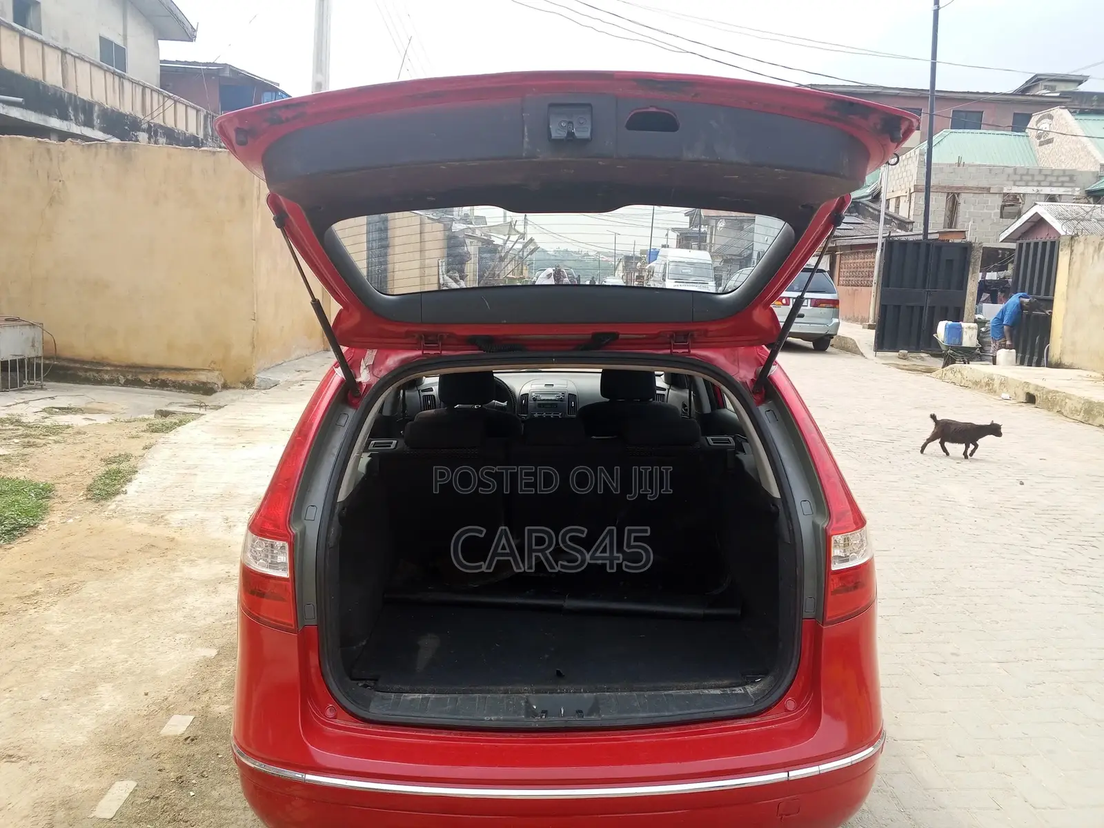 Hyundai Elantra 2009 Red