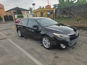 Toyota Avalon XLE Premium 4dr Sedan (3.5L 6cyl 6A) 2015 Black