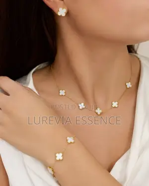 Women's Clover Jewellery Set
