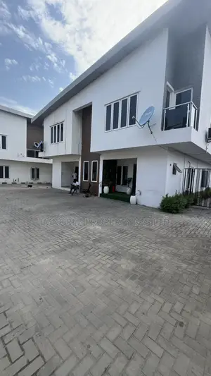 1bdrm Apartment in Good Mini Court At for rent