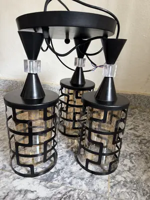 Modern Black 3-Head Hanging Chandelier With Glass Shades