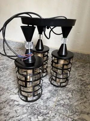 Modern Black 3-Head Hanging Chandelier With Glass Shades