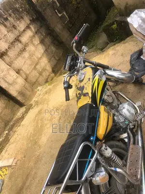 Qlink XP 200 2015 Yellow
