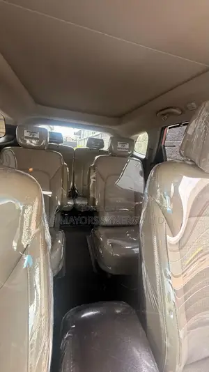 Hyundai Santa Fe 2013 Red