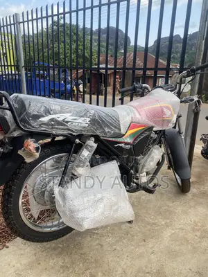 New Honda CB 2026 Red