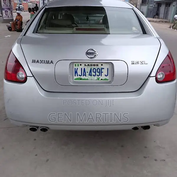 Nissan Maxima 2005 Silver
