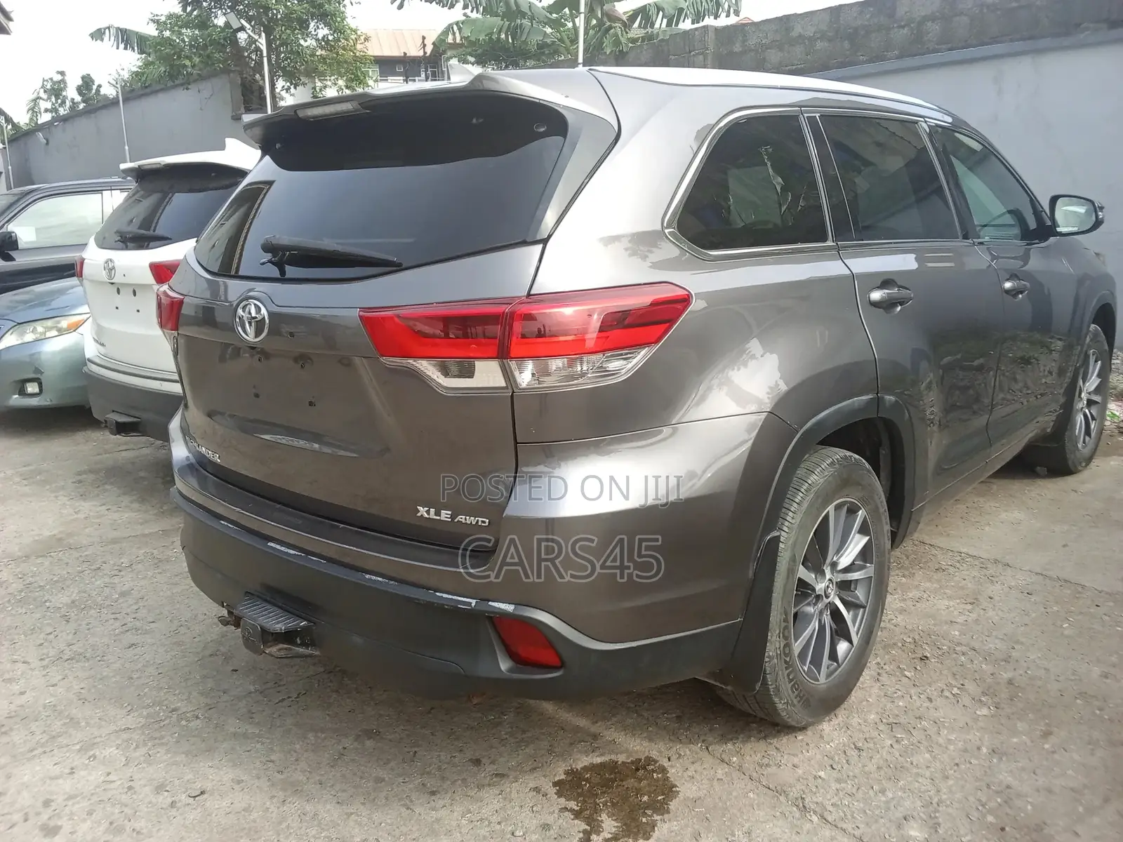 Toyota Highlander 2019 Gray