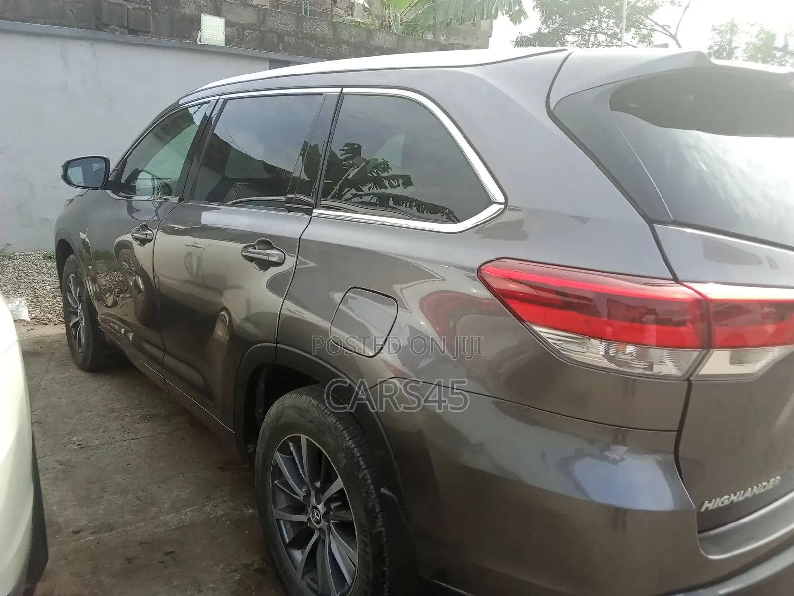 Toyota Highlander 2019 Gray