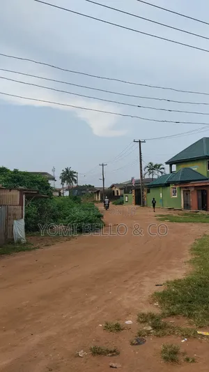 A Full Plot at Iloye, Dalemo, Sango Ota.