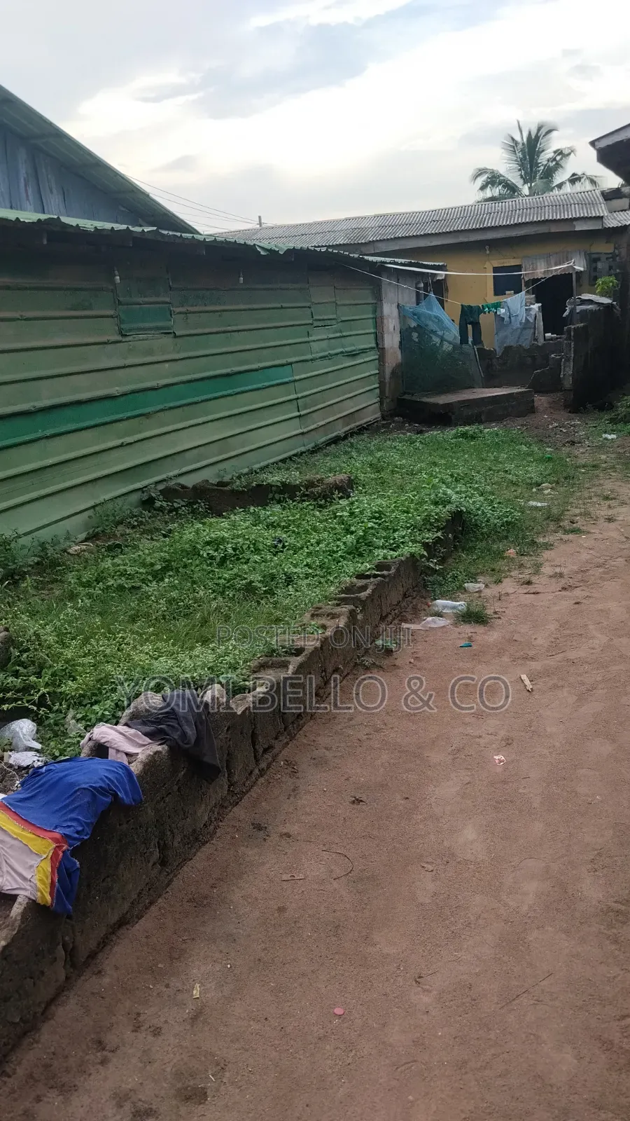 A Full Plot at Iloye, Dalemo, Sango Ota.