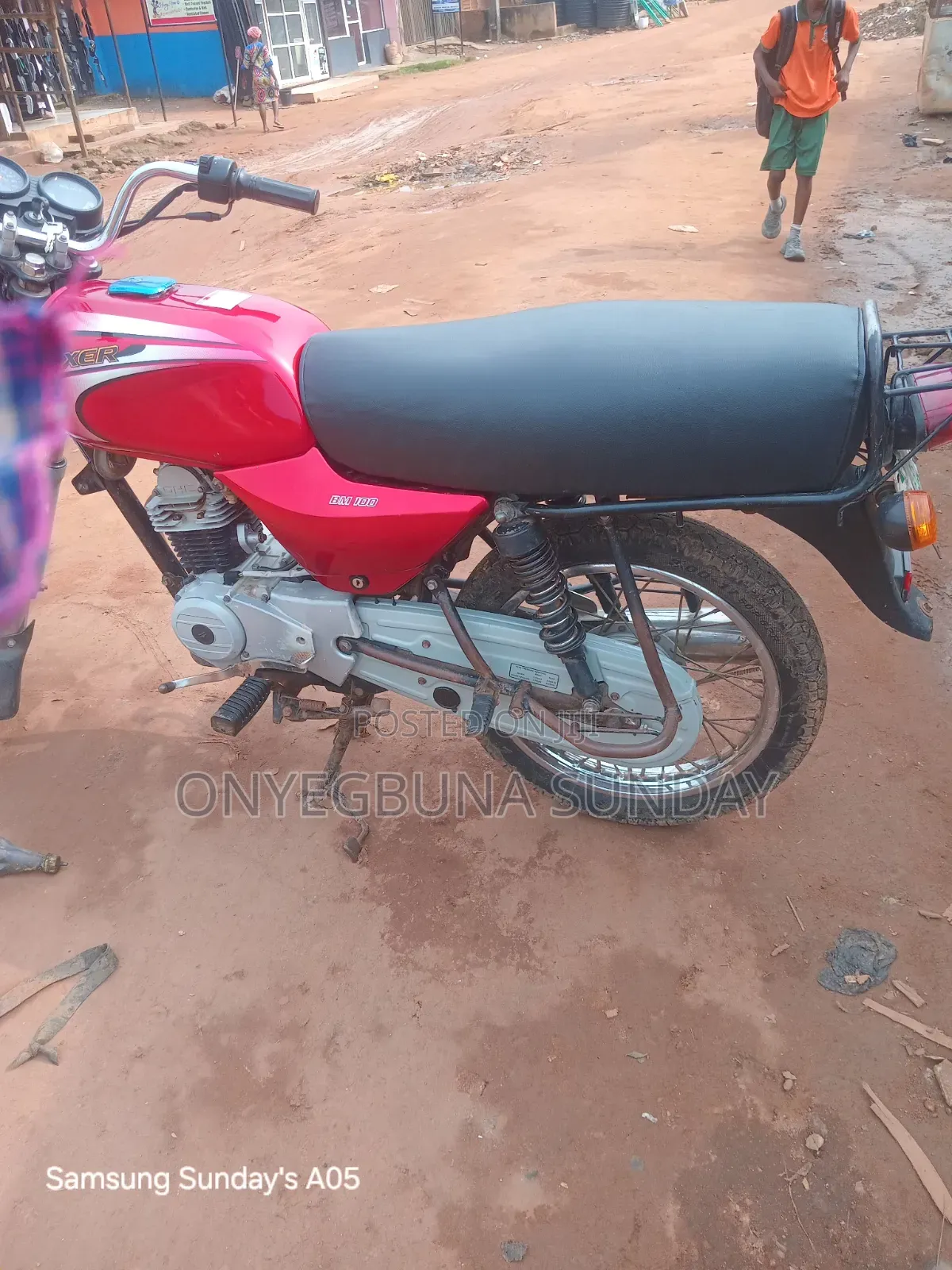 Bajaj Boxer 100 2025 Red